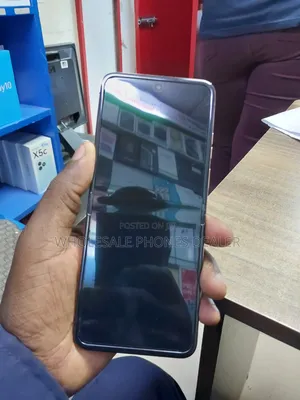 Motorola Razr+ 2025 256 GB Gold