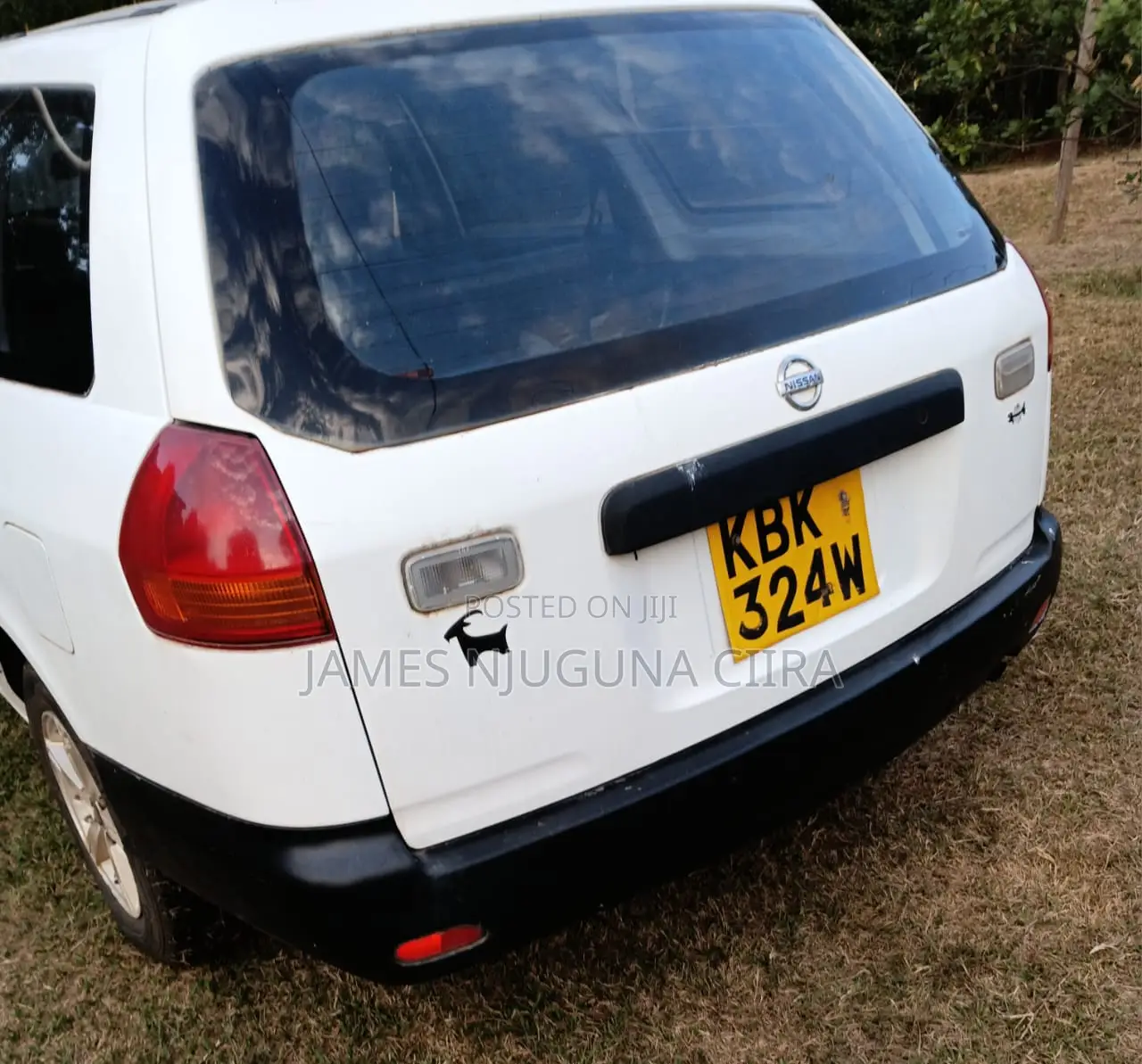 Nissan Advan 2003 White