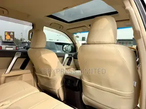 Toyota Land Cruiser Prado 2.7 2019 Black