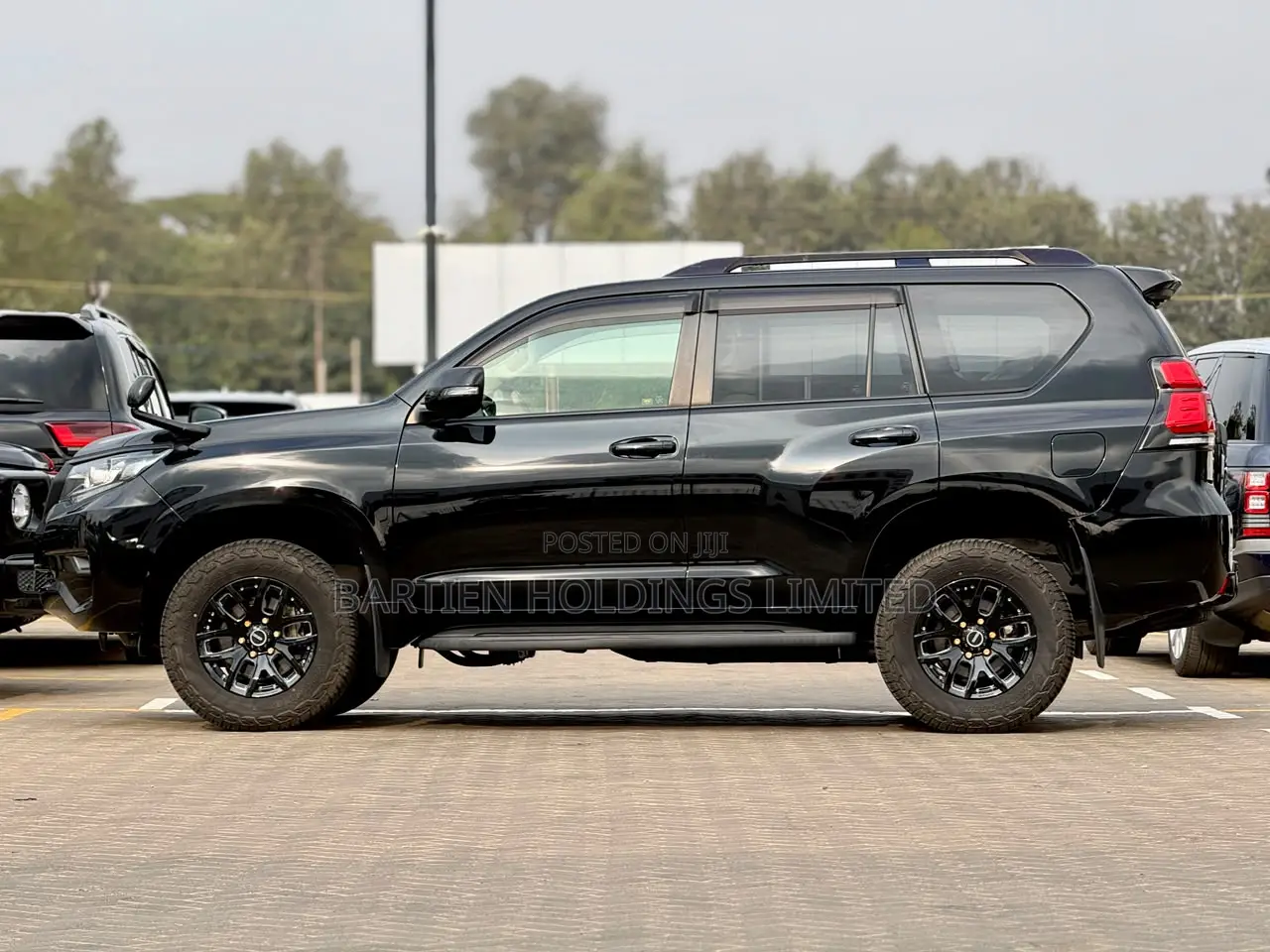 Toyota Land Cruiser Prado 2.7 2019 Black