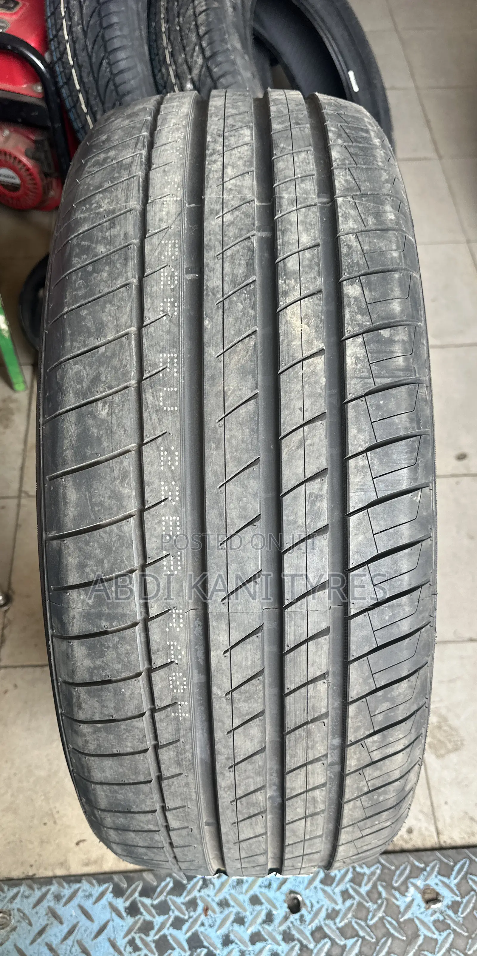 275/40r22 Kapsen Tires