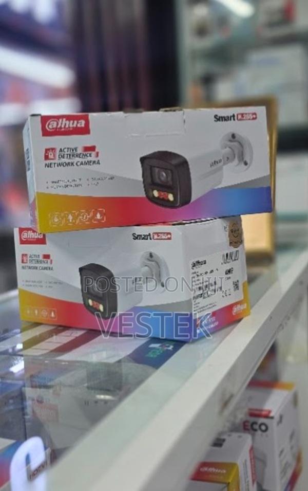 Dahua 4MP AI IP CCTV Camera With Siren Flash Light - main view