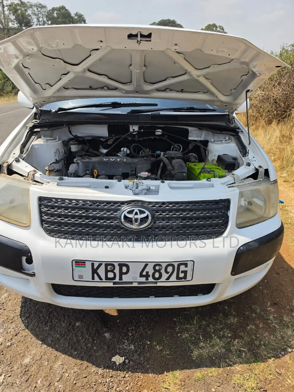 Toyota Succeed 2004 White
