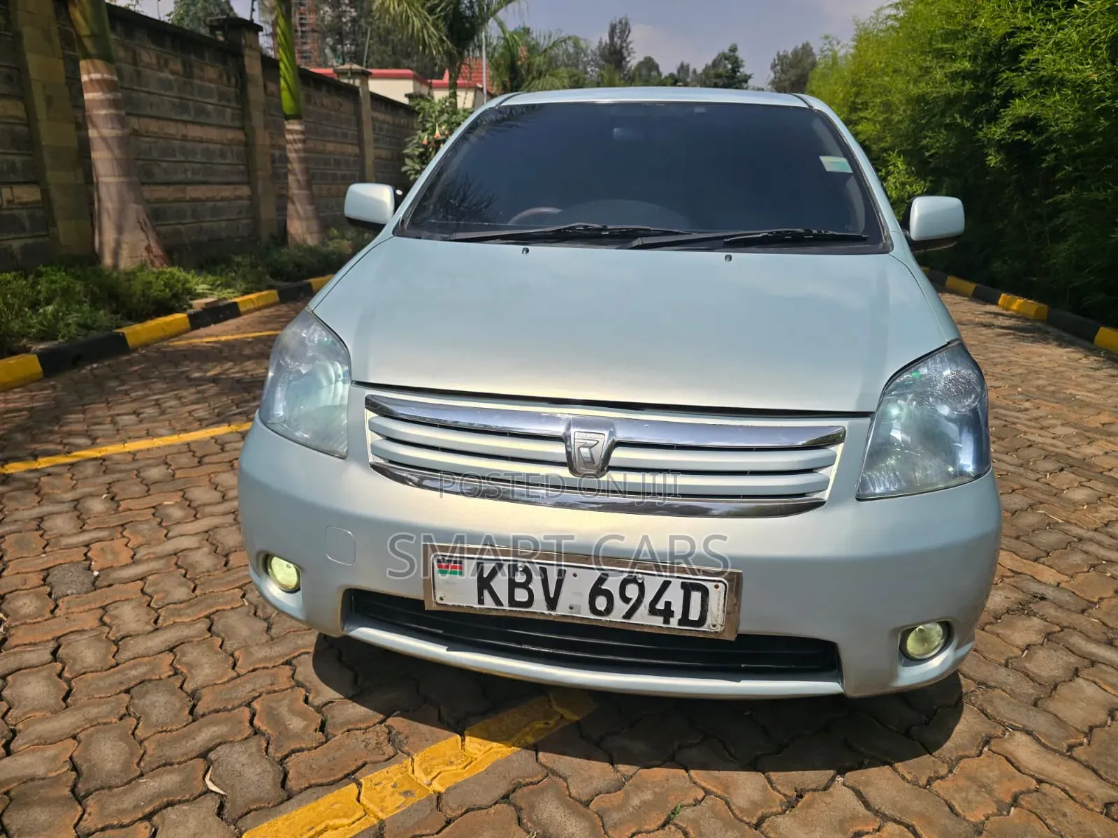 Toyota Raum 2006 Blue