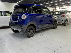 Daihatsu Cast 2020 Blue