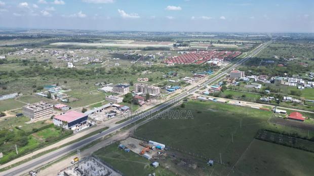 Plots for Sale in a Gated Estate - thumbnail 2