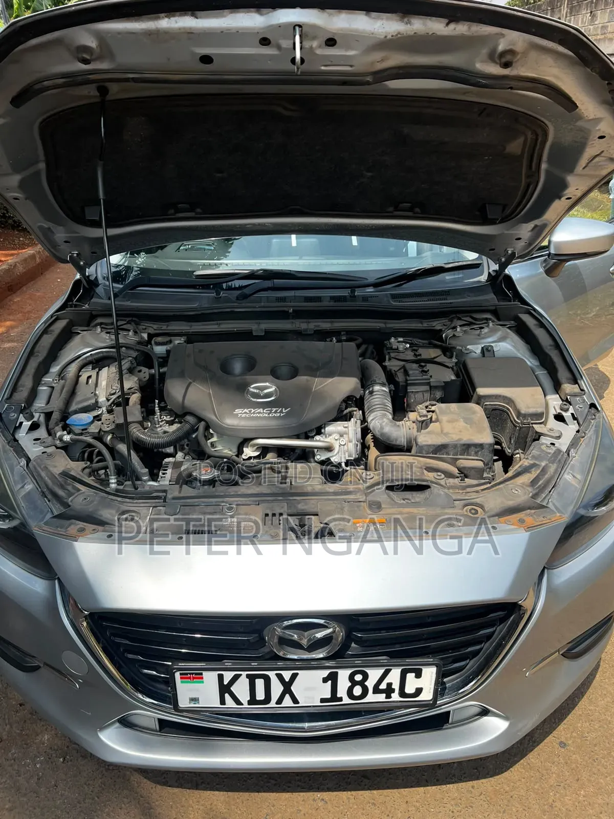 Mazda Axela 2018 Silver