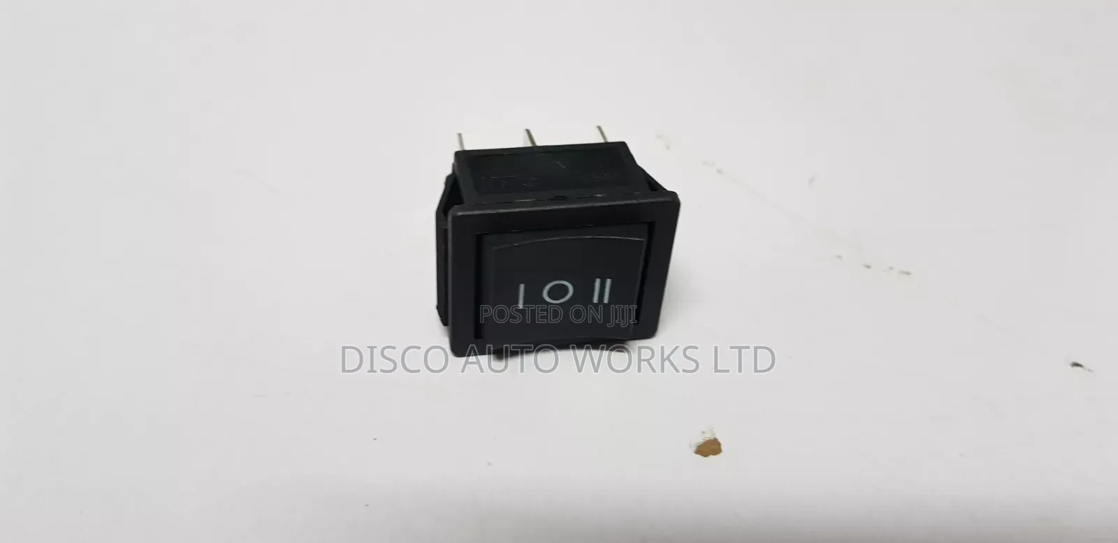 Rocker Switch on-Off-on LED (Square)