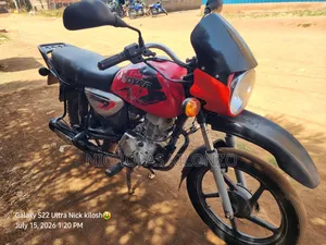 Bajaj Boxer 125 2019 Red
