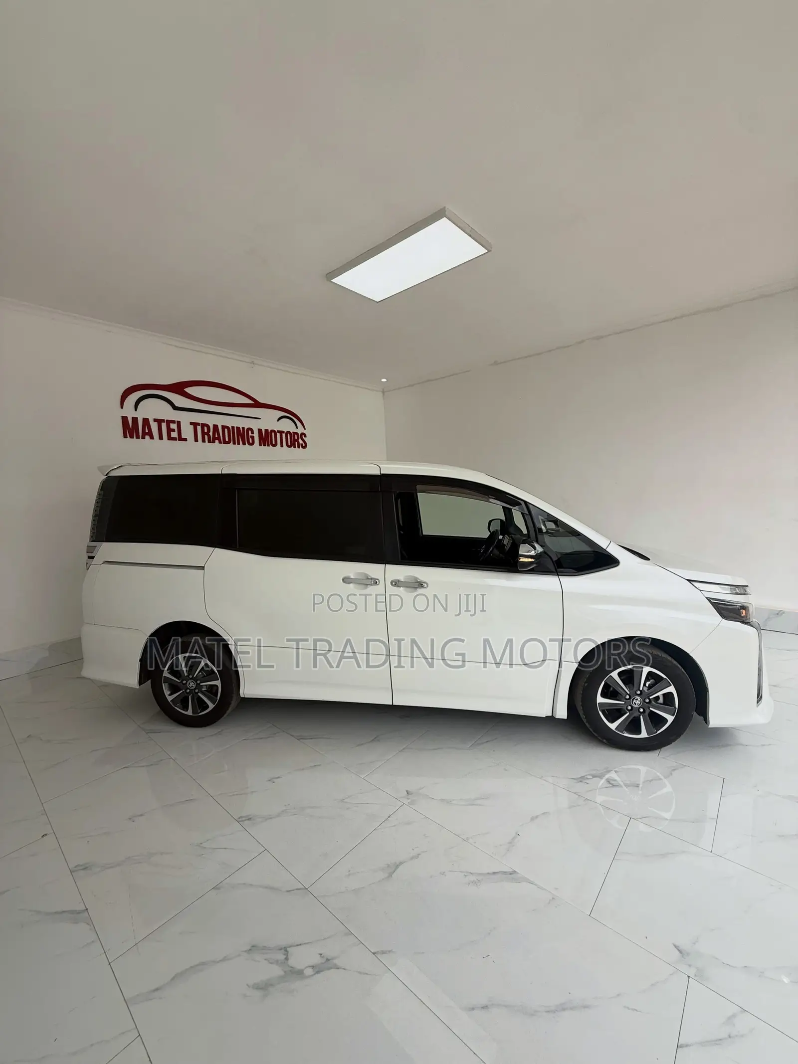 Toyota Voxy ZS Kirameki II 2WD 7-Seater 2018 White