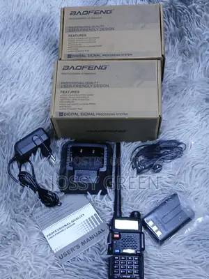 Baofeng Walkie Talkie UV-5R Camping Hiking Radio