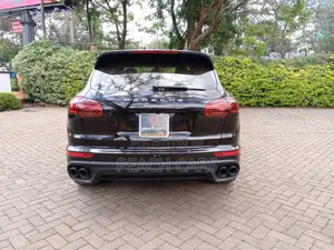 Porsche Cayenne 2018 Black