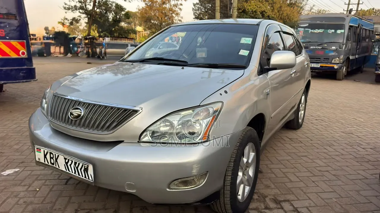 Toyota Harrier 2004 Silver