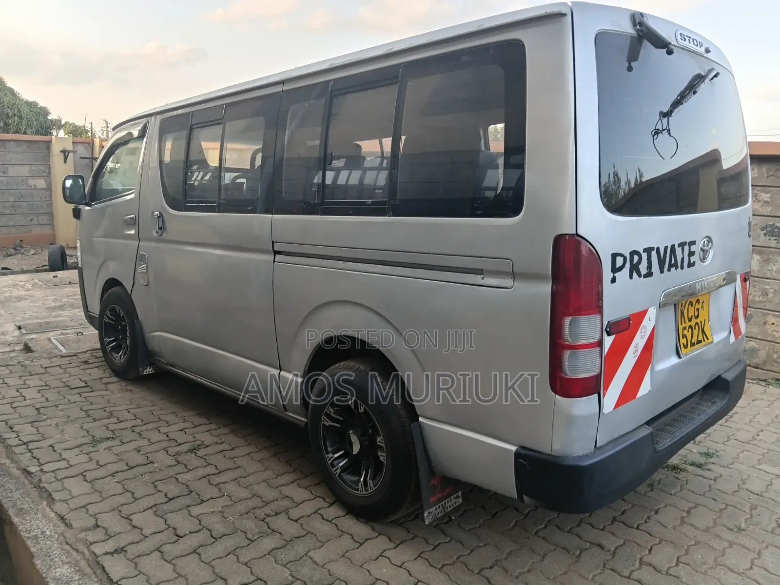Toyota HiAce 2010 Silver