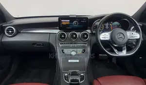 Mercedes-Benz C-Class 2019 Pearl