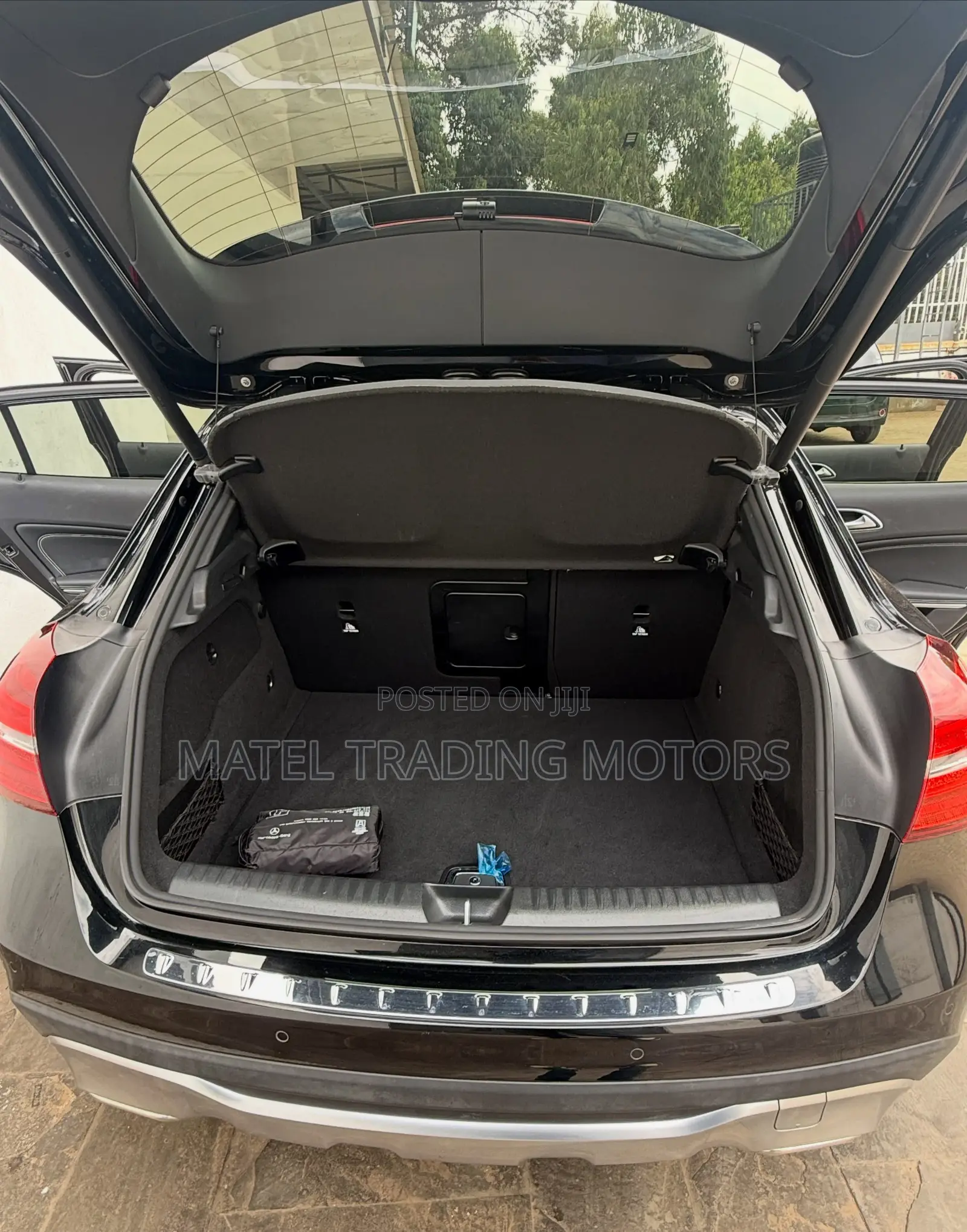Mercedes-Benz GLA-Class 2019 Black