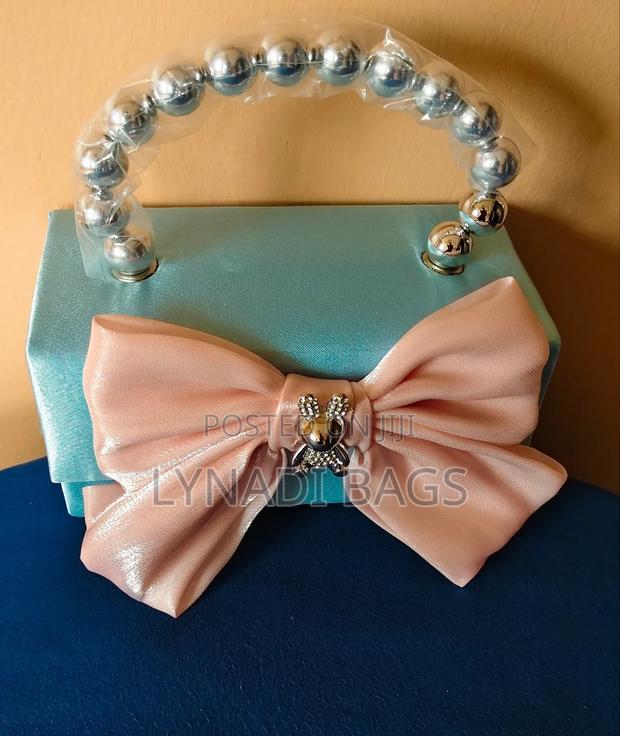 Satin Square Clutch - thumbnail 3