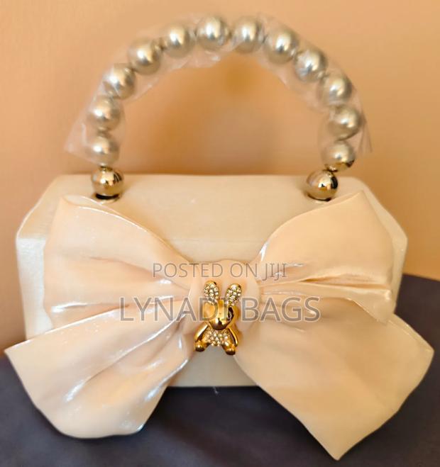 Satin Square Clutch - thumbnail 5