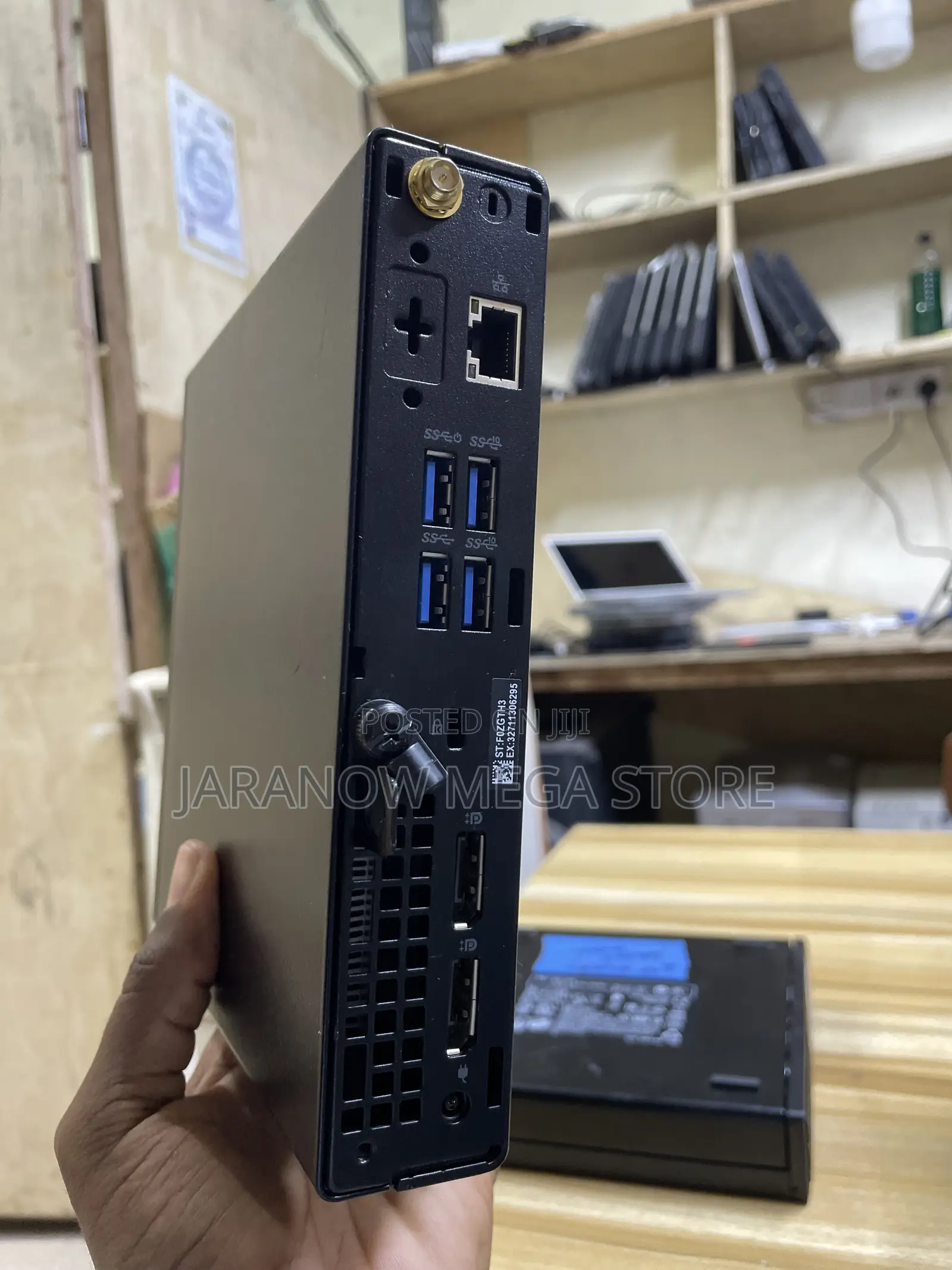 Desktop Computer Dell Optiplex 7090 16GB Intel Core i7 SSD 512GB