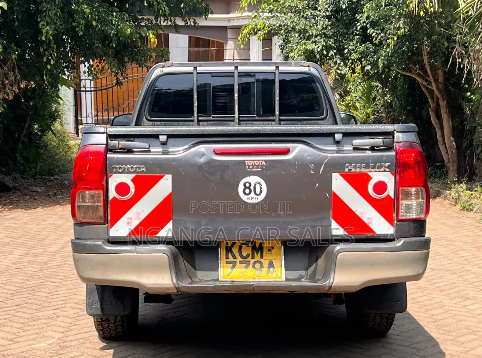 Toyota Hilux 2017 Gray