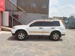 Nissan X-Trail 2000 White