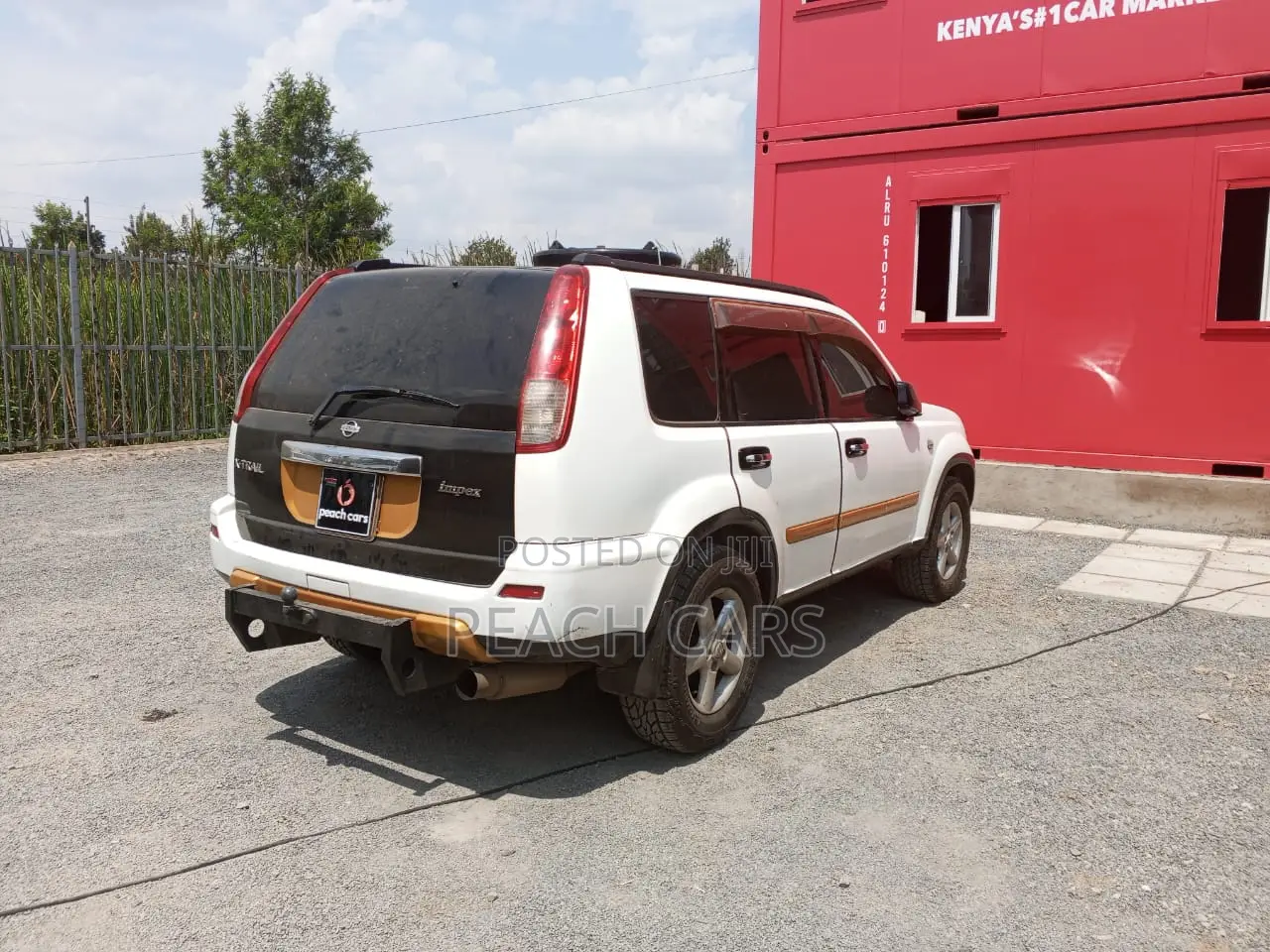 Nissan X-Trail 2000 White