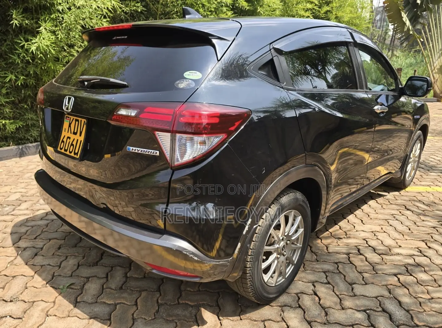 Honda Vezel 2018 Black