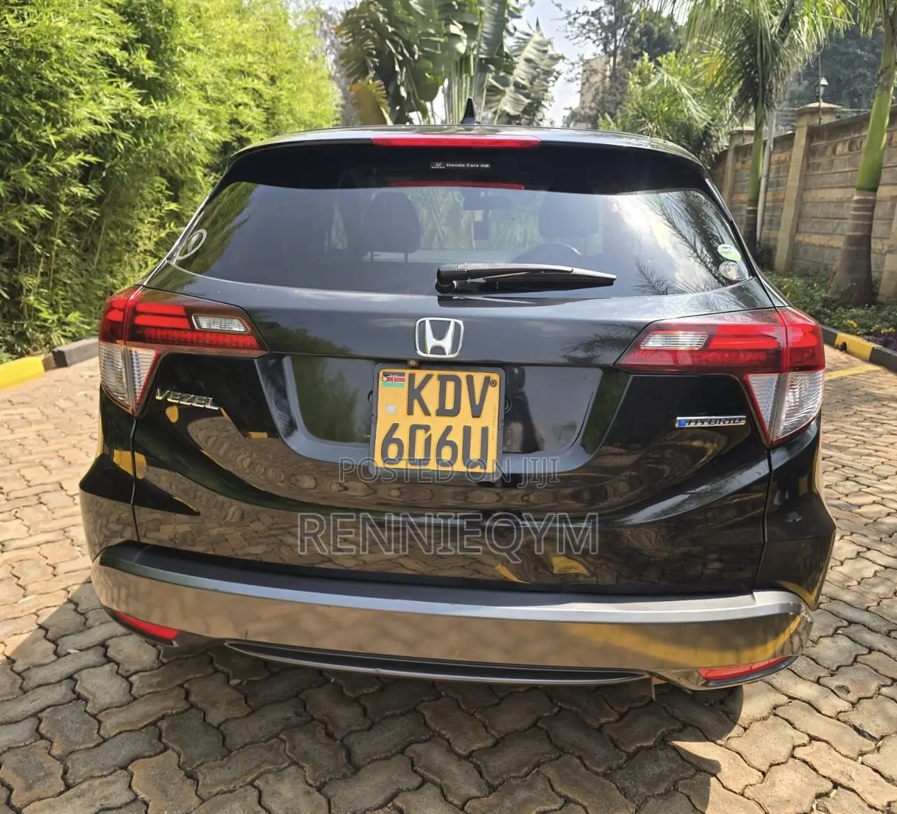 Honda Vezel 2018 Black
