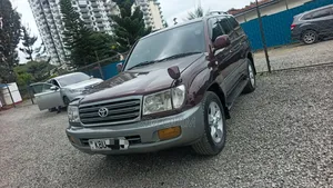 Toyota Land Cruiser 2005 Red