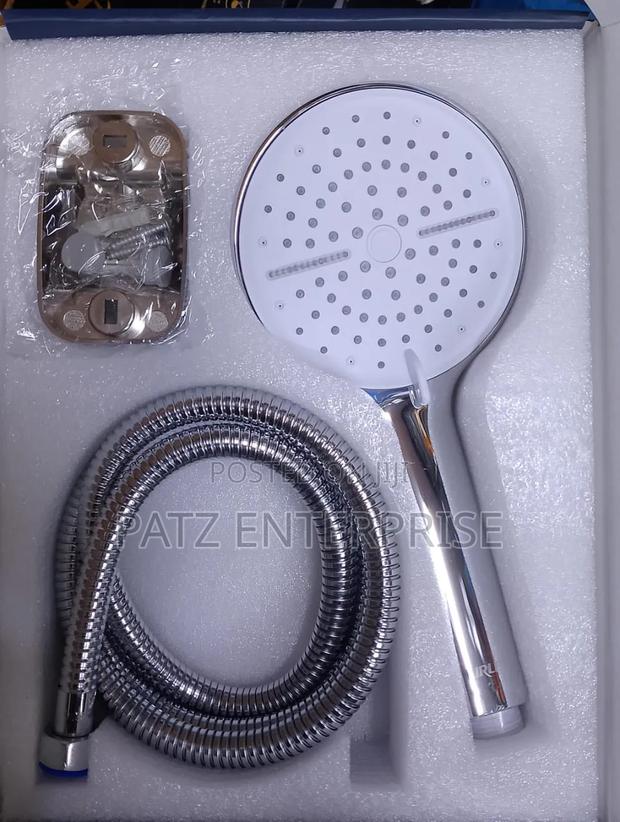 Telephone Shower - thumbnail 3