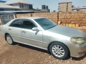 Toyota Mark II 2004 Silver