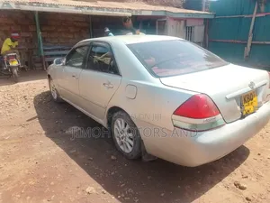 Toyota Mark II 2004 Silver