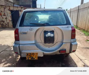 Toyota RAV4 2004 Silver