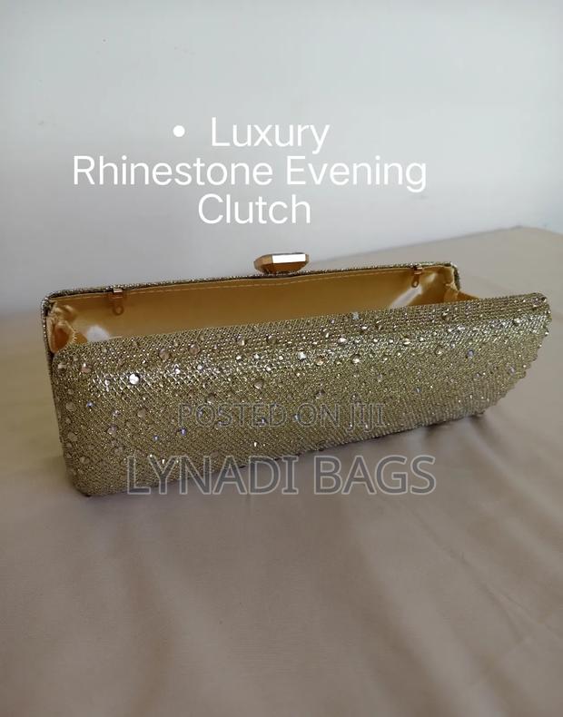 • Luxury Rhinestone Evening Clutch