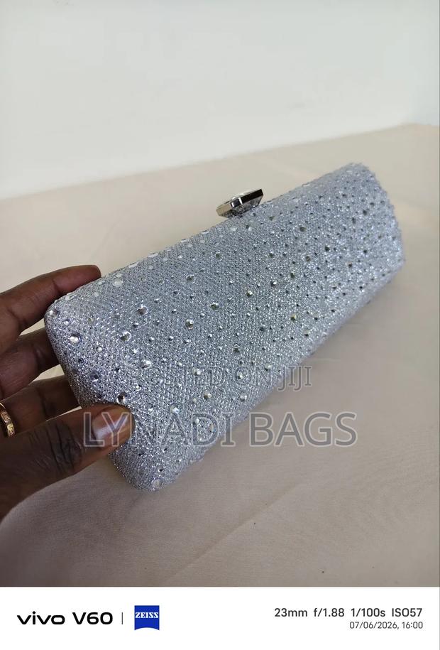• Luxury Rhinestone Evening Clutch - thumbnail 4