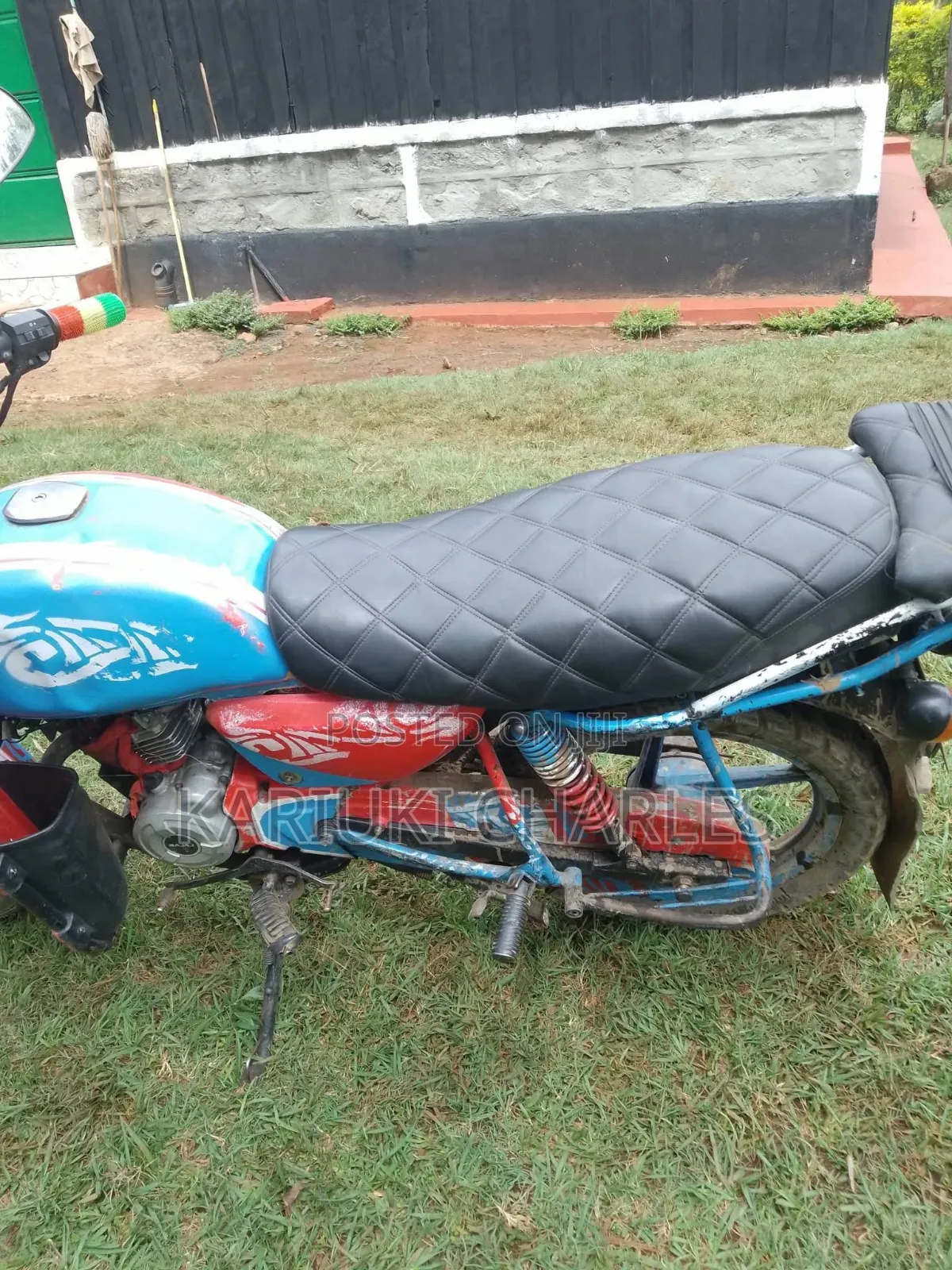 Bajaj Boxer 150 UG 2016 Red