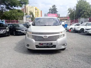 Nissan Elgrand 2011 Silver