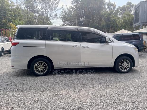Nissan Elgrand 2011 Silver - thumbnail 5