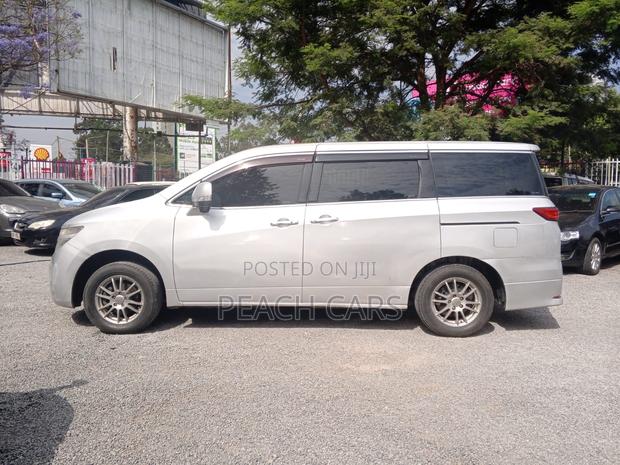 Nissan Elgrand 2011 Silver - thumbnail 7