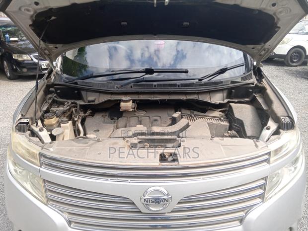 Nissan Elgrand 2011 Silver - thumbnail 15