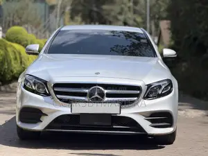 Mercedes-Benz E350e 2018 Silver
