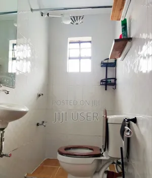 Furnished 1bdrm Bedsitter in Elgon View Estate, Racecourse for rent