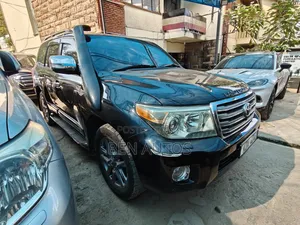 Toyota Land Cruiser 2012 Black