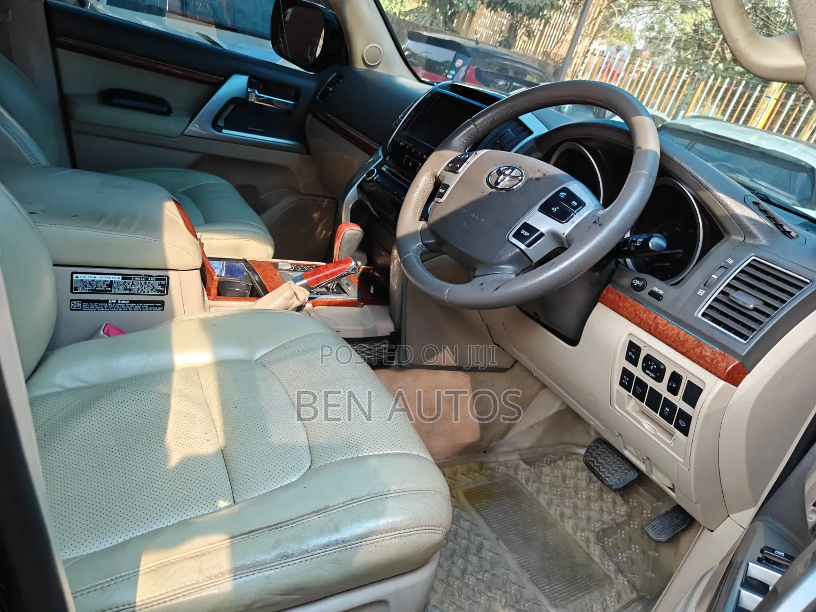 Toyota Land Cruiser 2012 Black