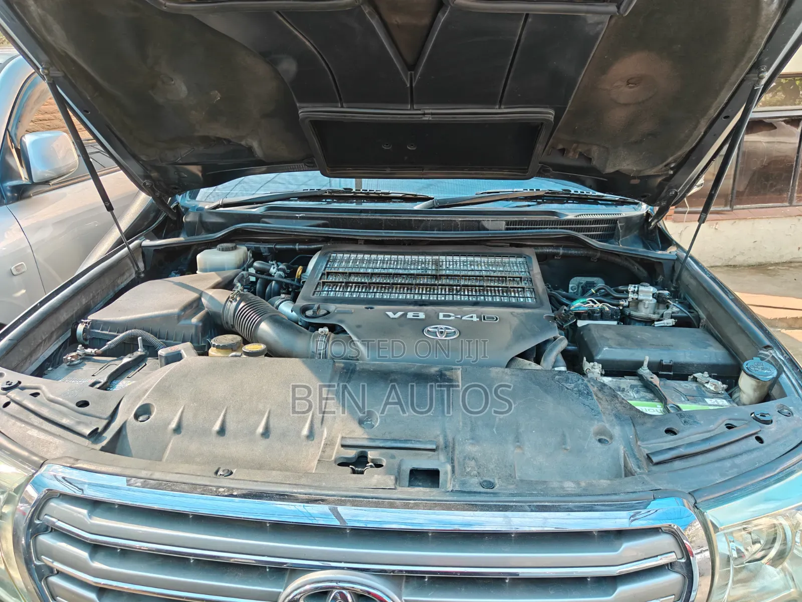 Toyota Land Cruiser 2012 Black