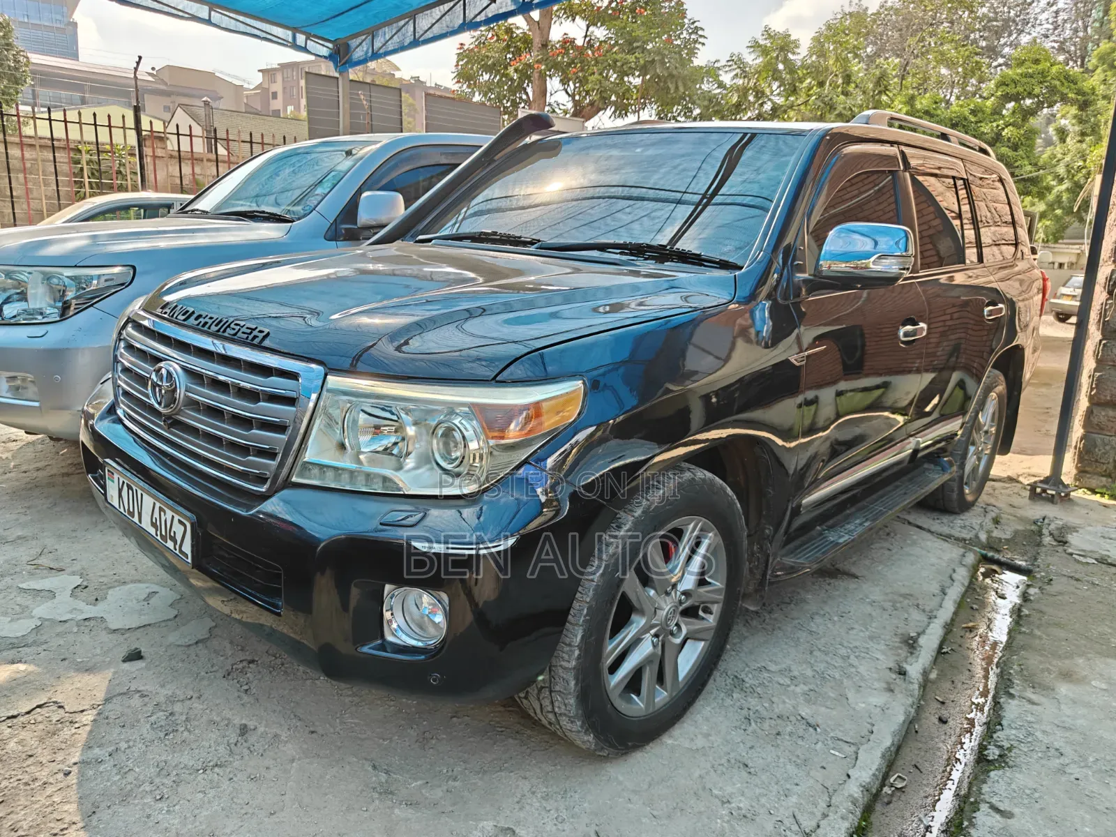 Toyota Land Cruiser 2012 Black