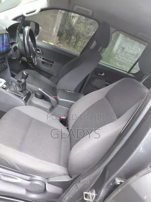 Volkswagen Amarok 2012 Gray