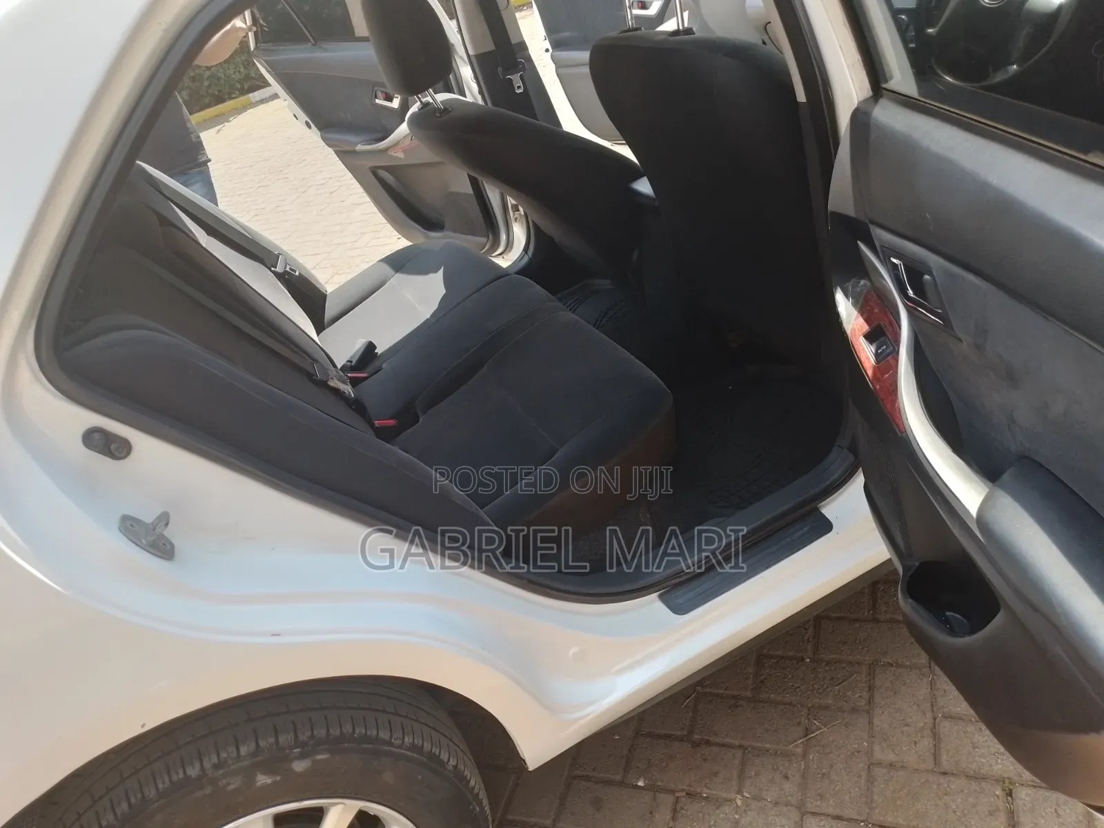 Toyota Premio 2012 White
