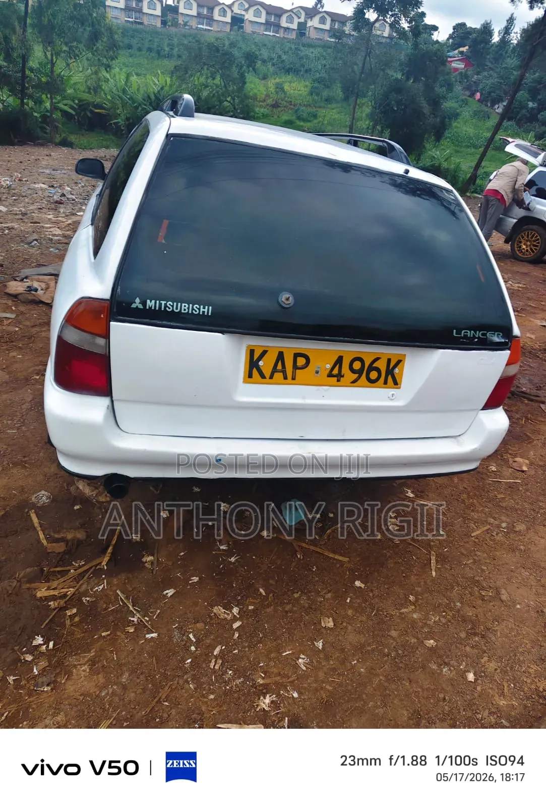 Mitsubishi Lancer 1996 White