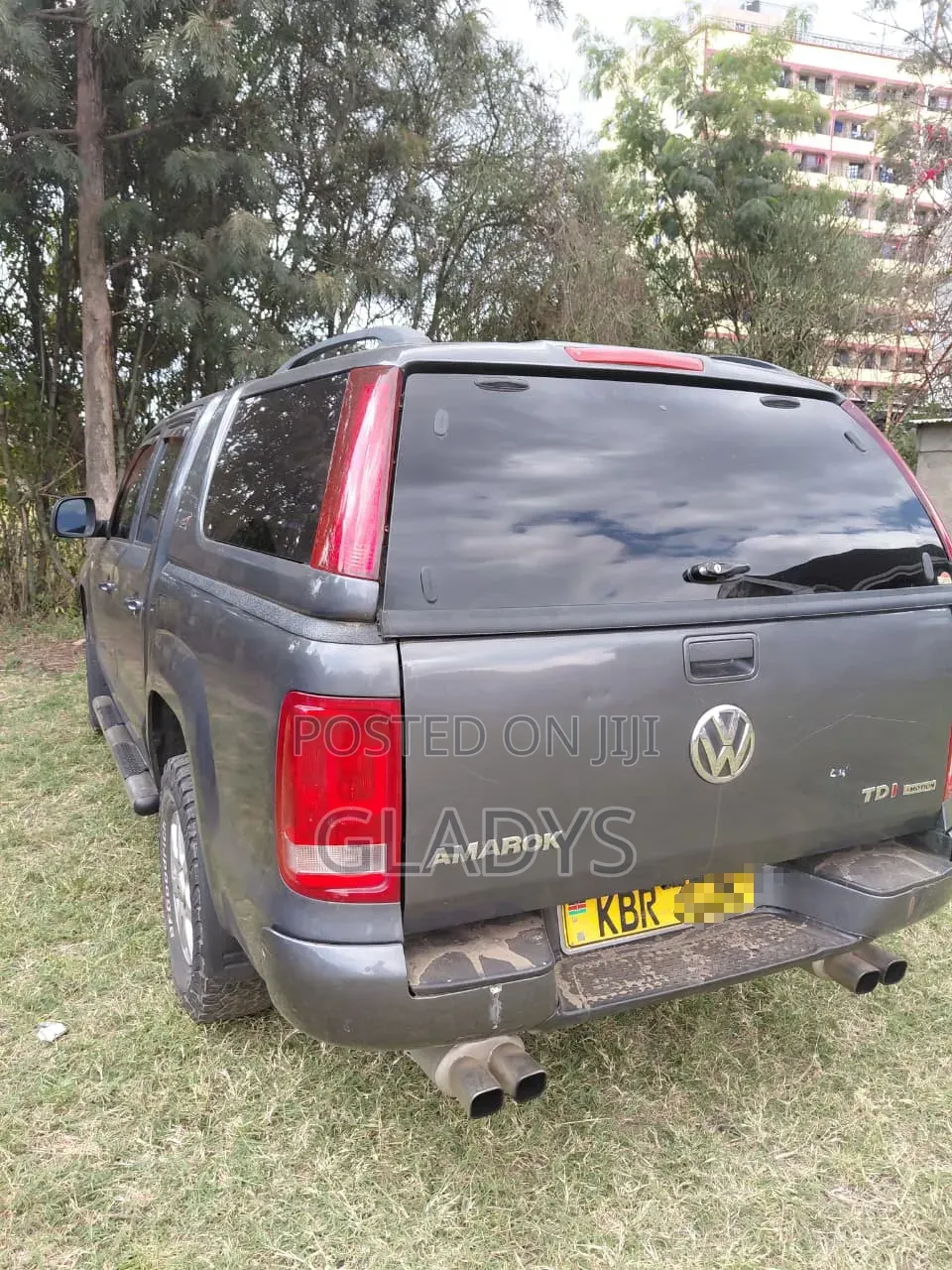 Volkswagen Amarok 2012 Gray